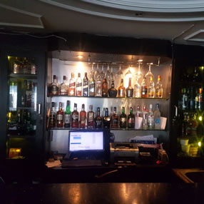 Hotel Bar